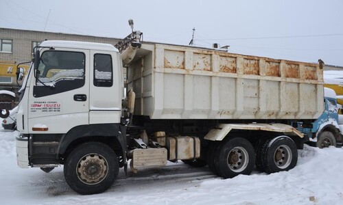 Isuzu CYZ51K самосвал